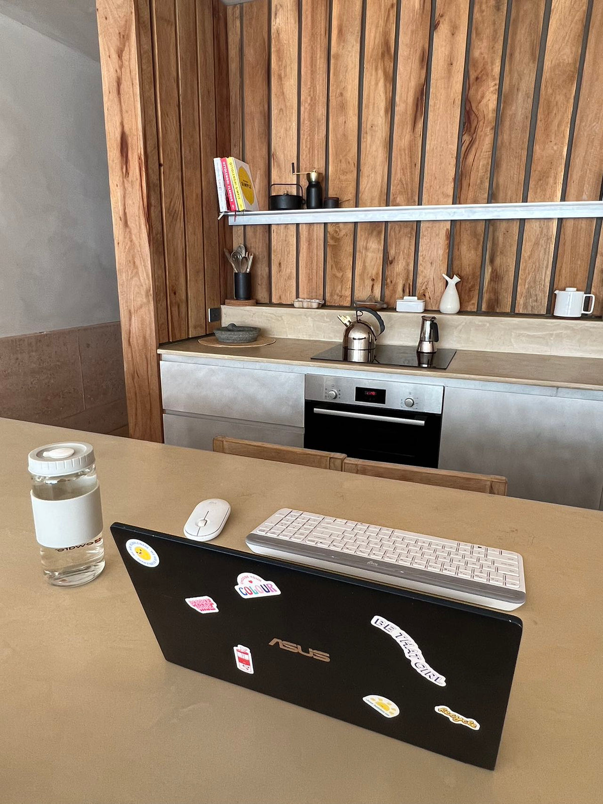 Bobbleware stickers
