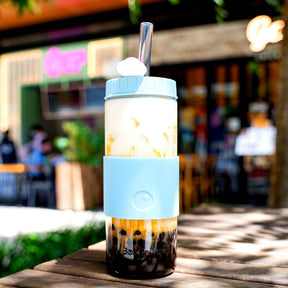 Bobbleware Tritan Plastic Bubble Tea Tumbler with Lid & Straw